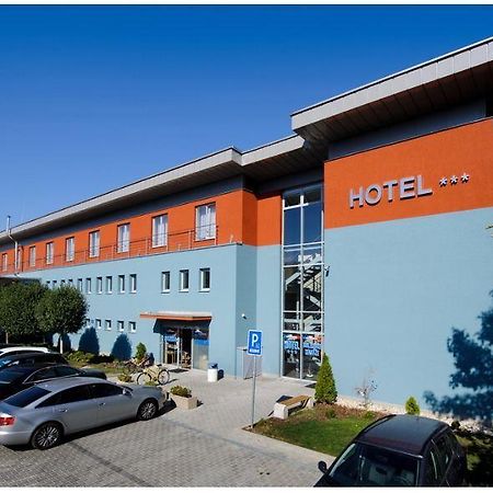 Hotel Mariana Gaborika Trenčín Zewnętrze zdjęcie