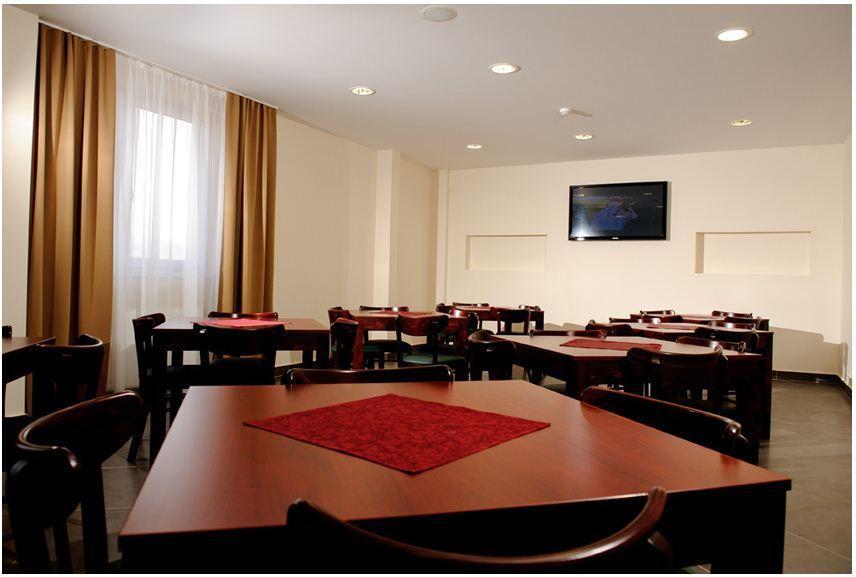 Hotel Mariana Gaborika Trenčín Zewnętrze zdjęcie