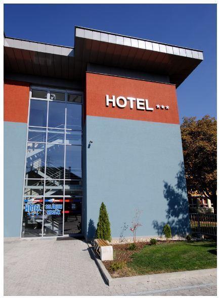 Hotel Mariana Gaborika Trenčín Zewnętrze zdjęcie